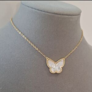Mother of pearl butterfly necklace